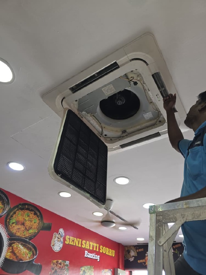 Cooling tower maintenance at a Selangor factory